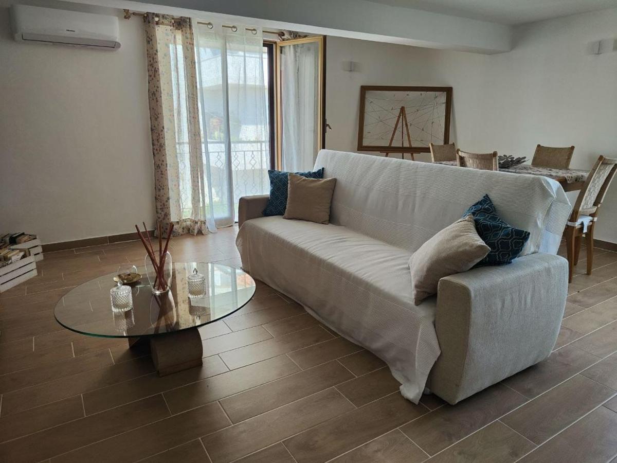 Ariosto Apartment Мондрагоне Екстериор снимка